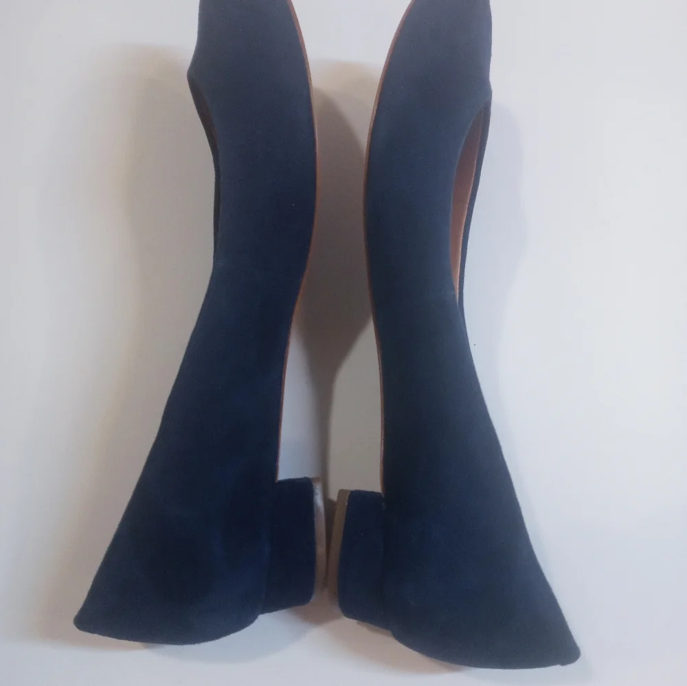 J. CREW NAVY BLUE SUEDE FLAT SHOES sz 7.5 women - Picture 5 of 9